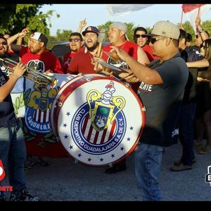 Meet your Posher, Emilio